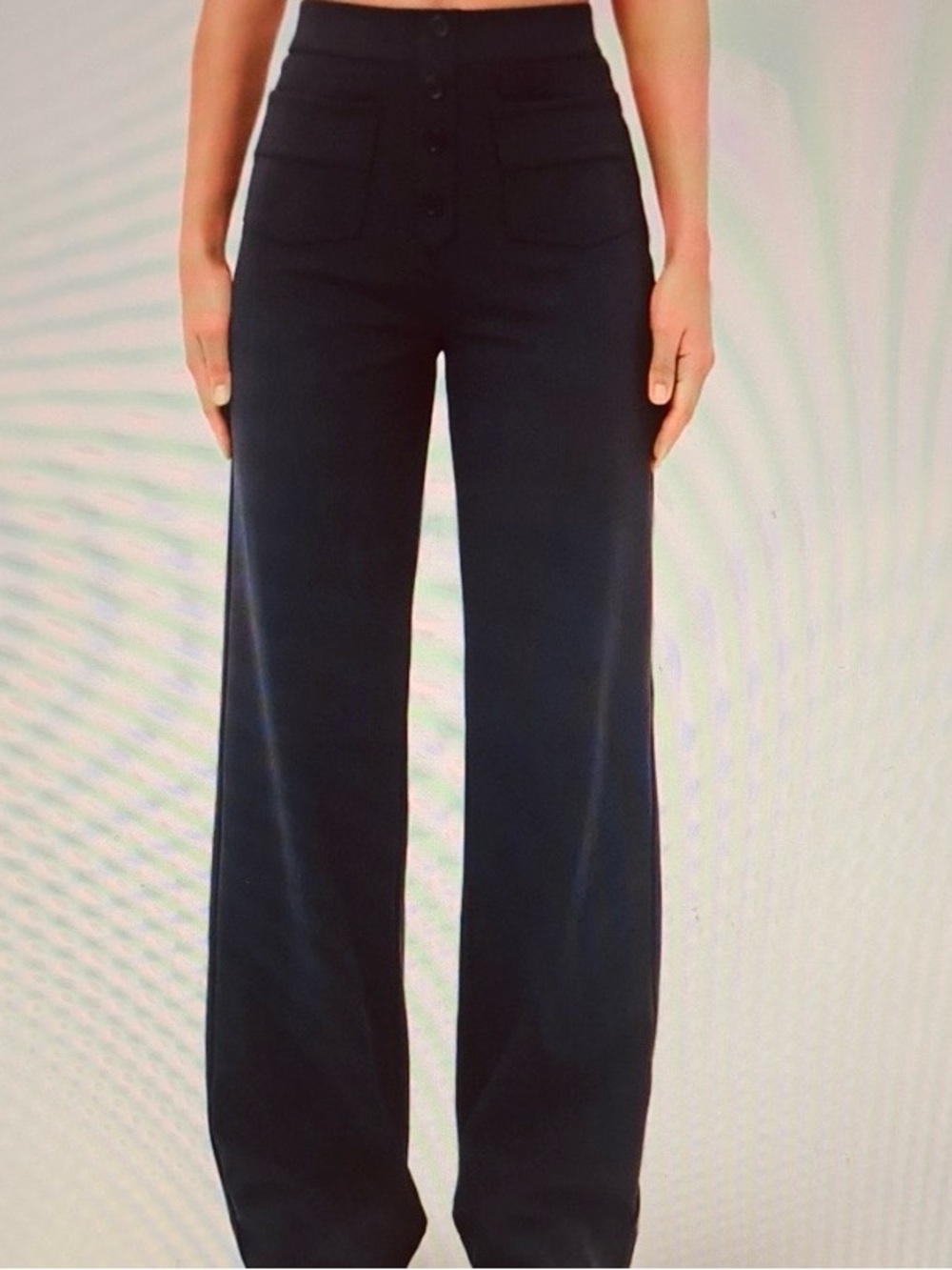 MEDIUM (TALL) HALARA BUTTON STRAIGHT LEG PANT